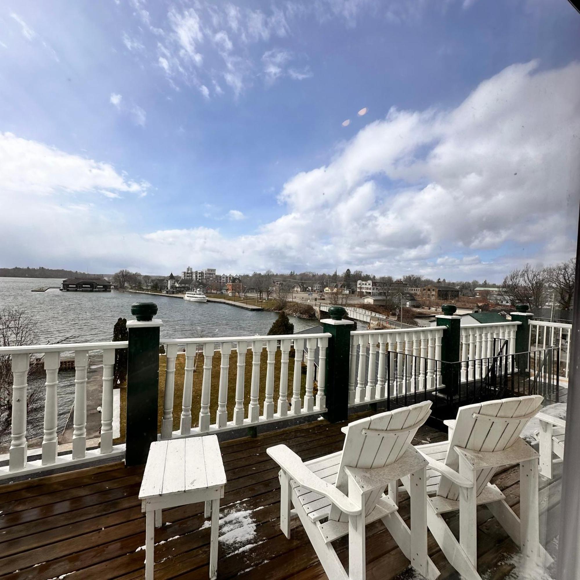 The Gananoque Inn Exteriör bild