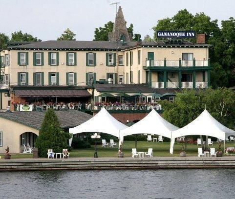 The Gananoque Inn Exteriör bild